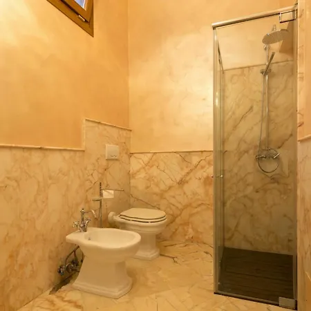 Вилла Degli Eroi Нардо