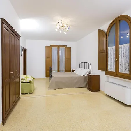 Villa Degli Eroi