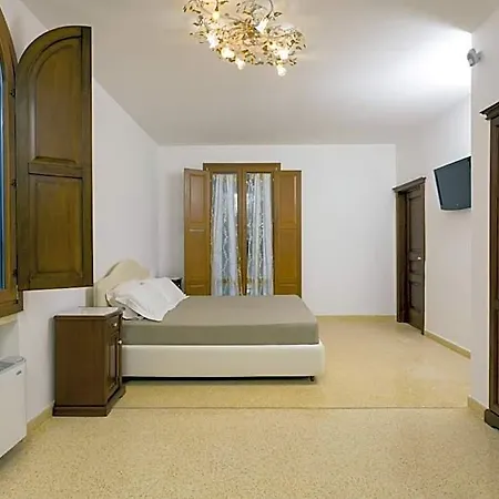 Degli Eroi * Nardò