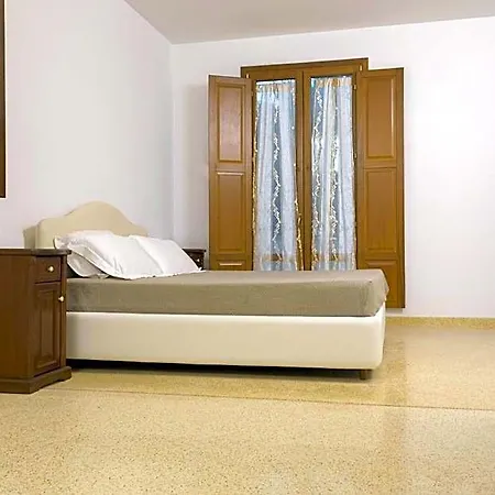 Degli Eroi * Nardò